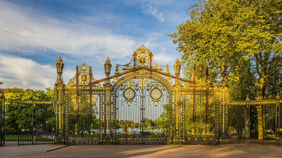 learn french in lyon