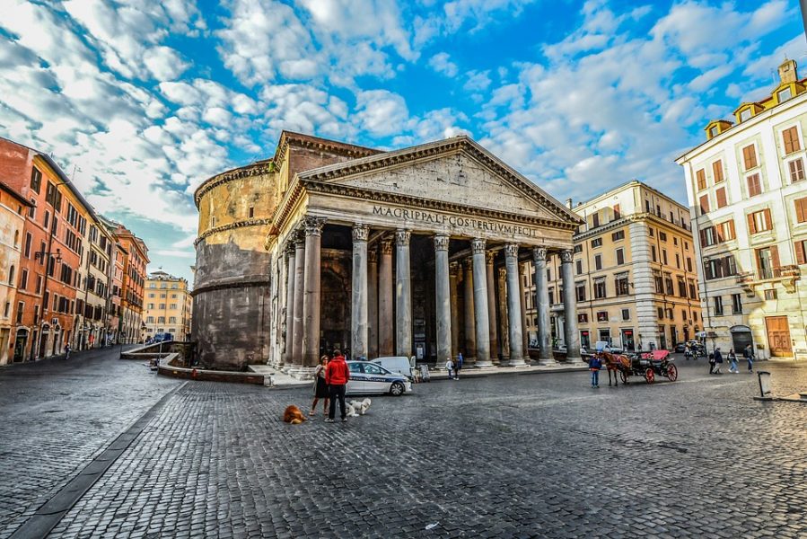 pantheon on classics school trip