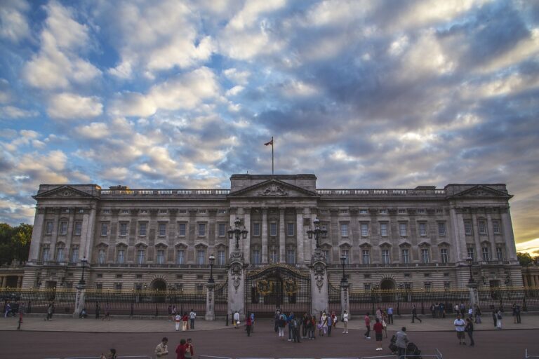 buckingham palace school trip