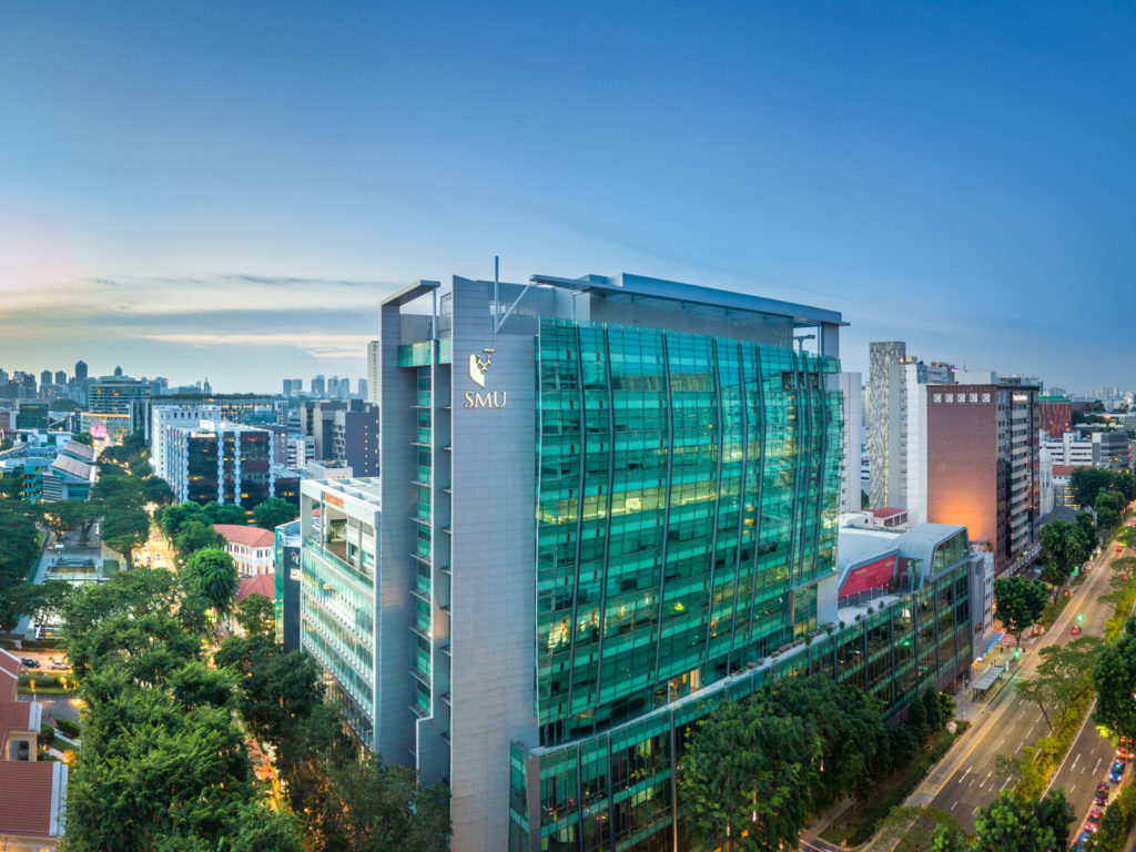 MBA tour of Singapore visit to university