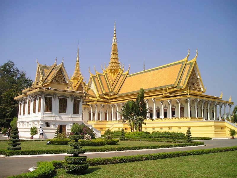Culture school trip to Cambodia